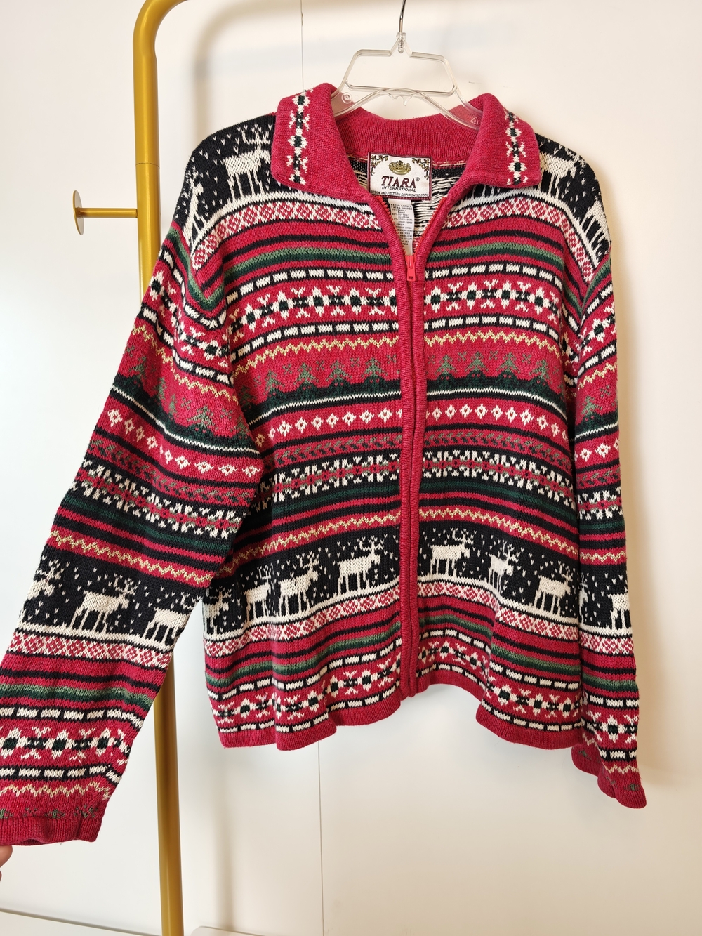 Vintage Tiara Dark Pink & Black Nordic Reindeer Full Zip Cardigan